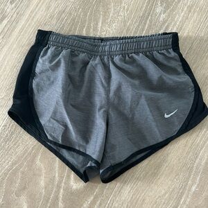 Kids Nike drifit shorts